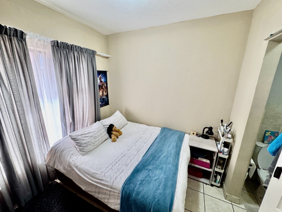 1 Bedroom Property for Sale in Die Bult North West